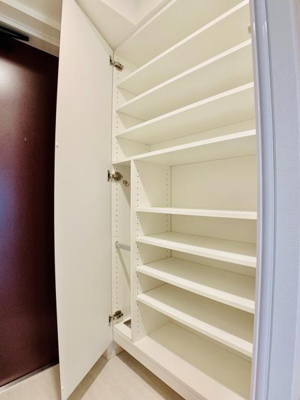 【居間・リビング】 | ＹＯＵ　Ｉ　ＣＯＵＲＴ