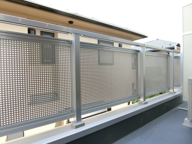 リブリ・宮前のバルコニー