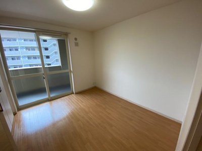 【内装】 | メープルコート | 洋室