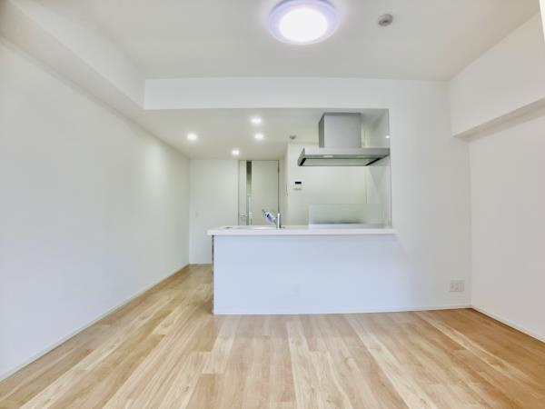 ＰＲＥＭＩＵＭ　ＣＵＢＥ　上野の居間・リビング