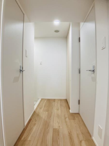 ＰＲＥＭＩＵＭ　ＣＵＢＥ　上野の居間・リビング