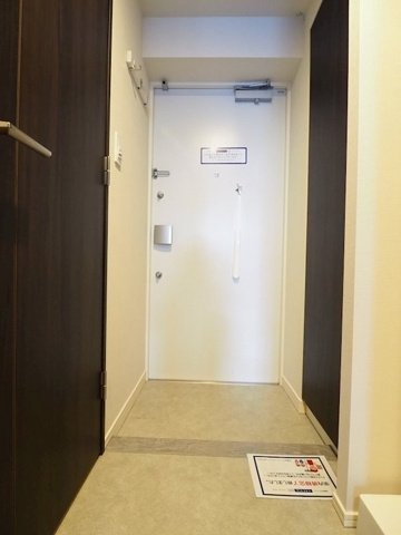 新品家具付きマンション佐賀6(KaGood東京)の玄関