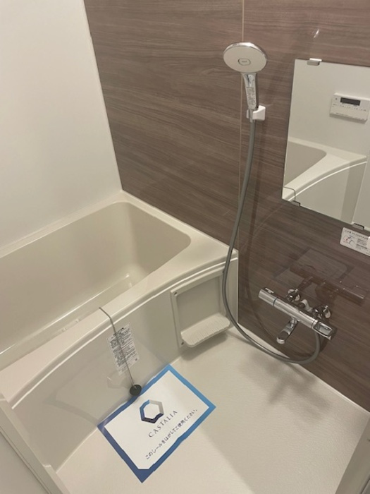 カスタリア千駄ヶ谷の浴室