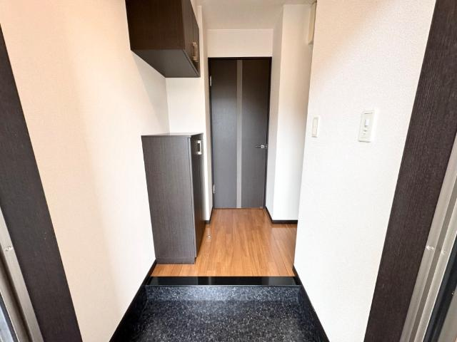 グラデヴォーレの玄関|玄関