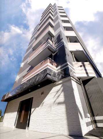 アルテシモ　レーヴ