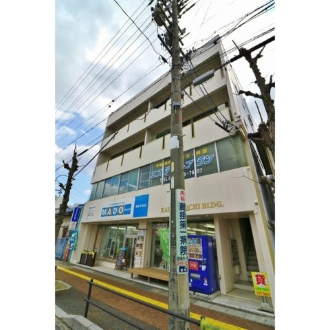 岐阜市徹明通８丁目のアパートのエントランス