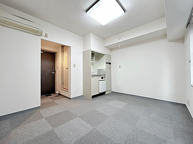 ホシオウビルの居間・リビング