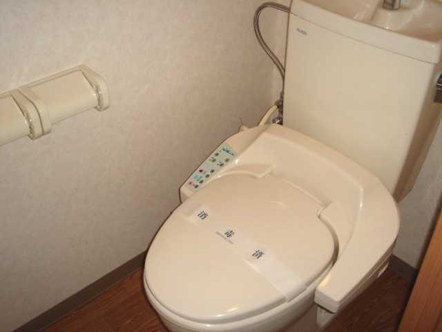 プレステージ中居のトイレ|シャワー付トイレ