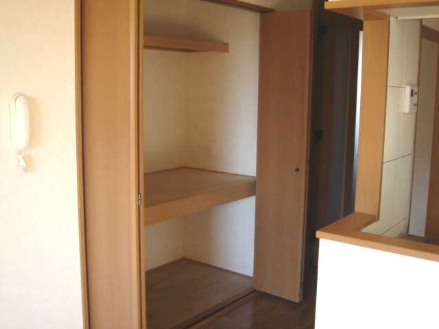 プレステージ中居の収納|収納