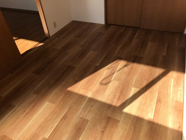 プレステージ中居の内装|洋室