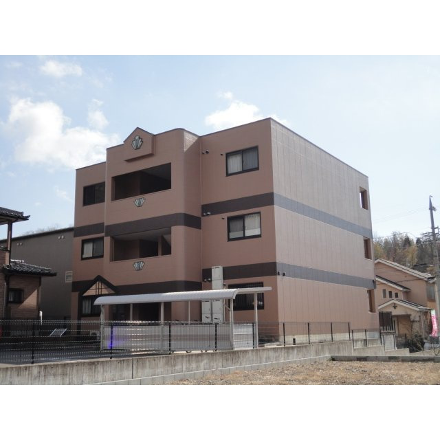 フォレストヴィラ長良の外観