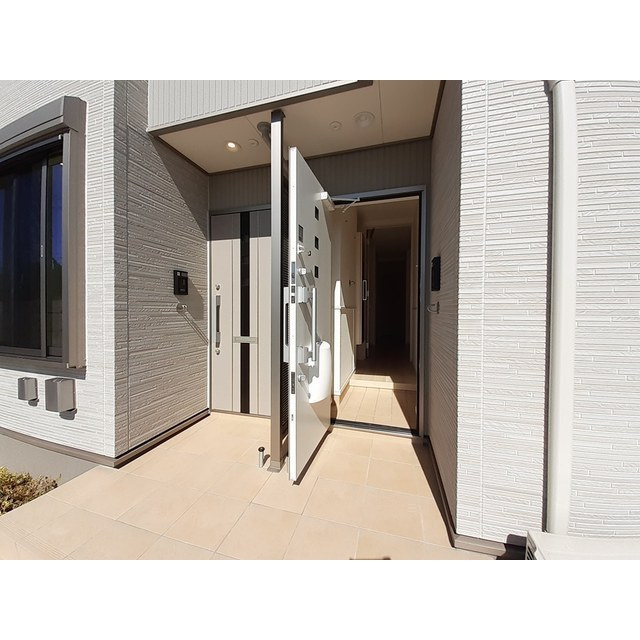 エスポワール宇佐南3の玄関