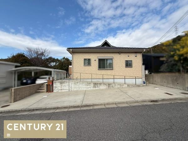 つつじが丘3丁目　中古戸建の駐車場
