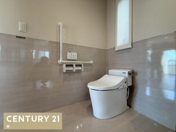 つつじが丘3丁目　中古戸建のトイレ