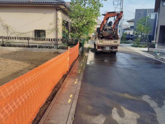 【前面道路含む現地写真】