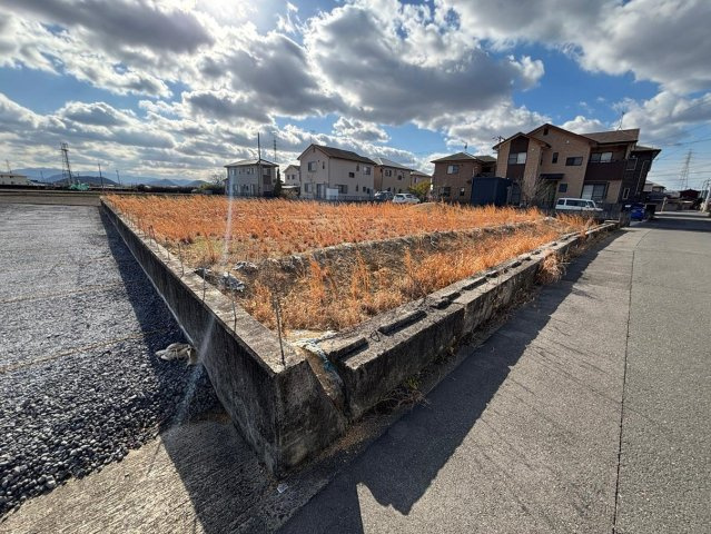 高松市春日町売り土地