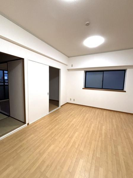 ケイアンドティ大正の居間・リビング