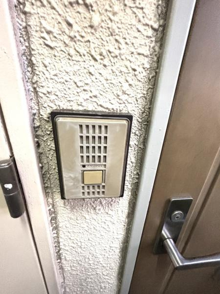 ケイアンドティ大正の玄関