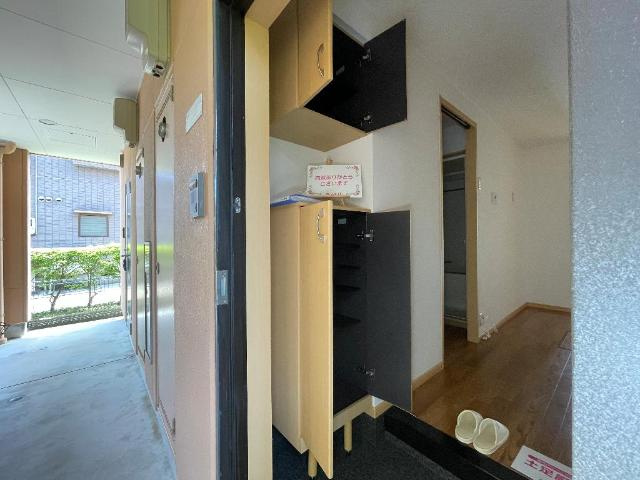 フローラ滑川の収納|下駄箱