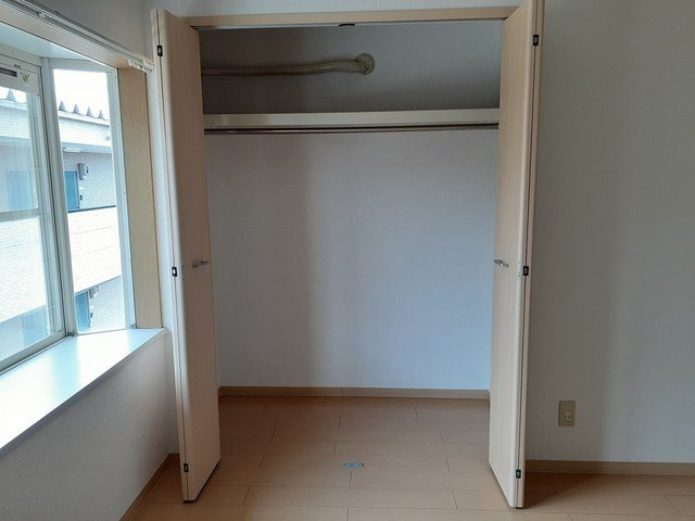 サイモンＯＮＥの収納|こまごまとしたものを収納できそうですね