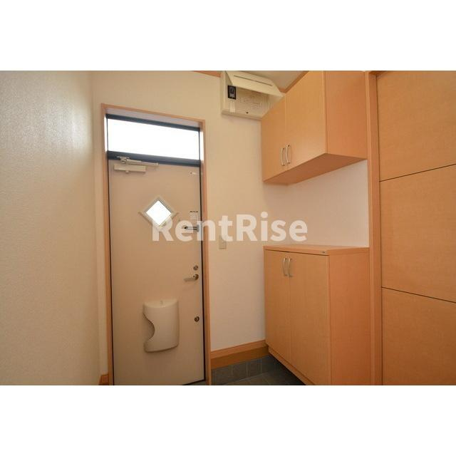 メゾンド・墨 壱号館の玄関