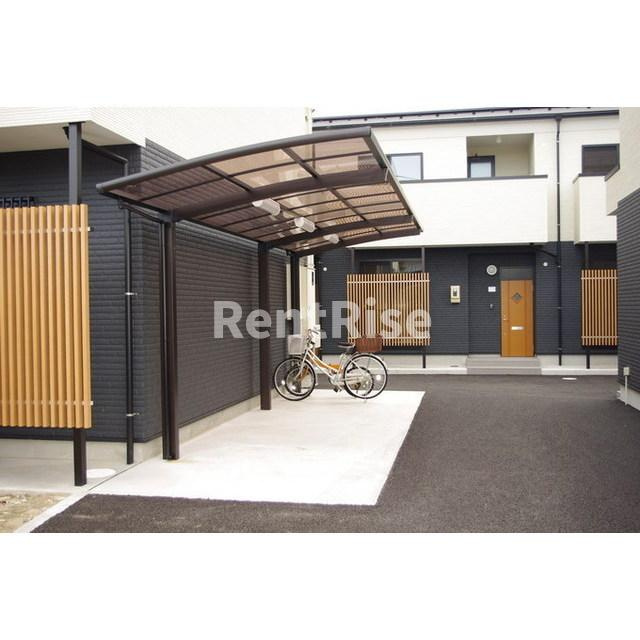 メゾンド・墨 壱号館の駐車場