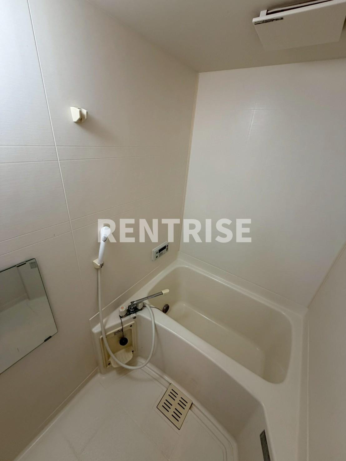 西里ハイツＢの浴室