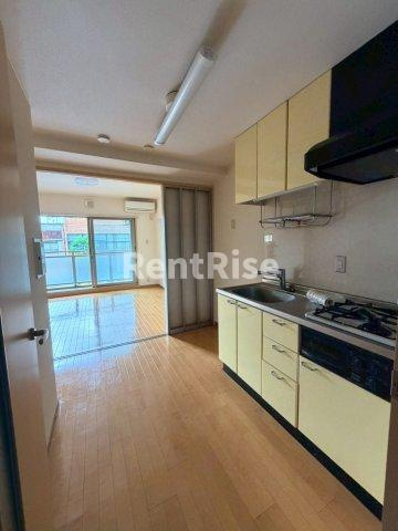 エスペランサ真清田の玄関