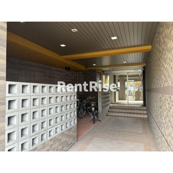 エスペランサ真清田のロビー