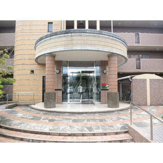 【エントランス】 | マ･テール城南