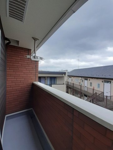 ハイグレイス３番館のバルコニー