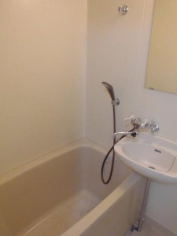 コーポみつわ台の浴室