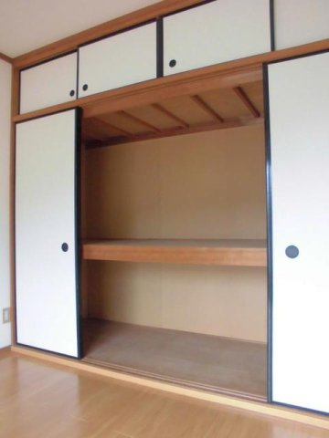 コーポみつわ台の収納