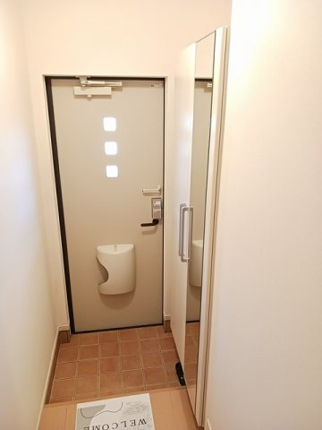 ステラヒルズの玄関