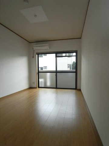 シャルムの内装