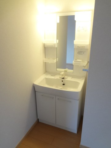 ロ－レルコート月尾の洗面所