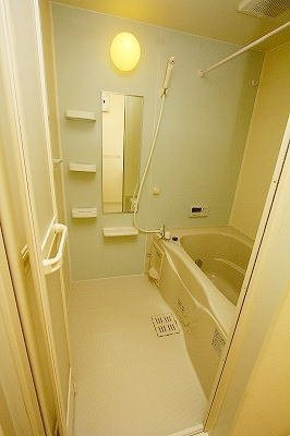 サンハピネスＣの浴室