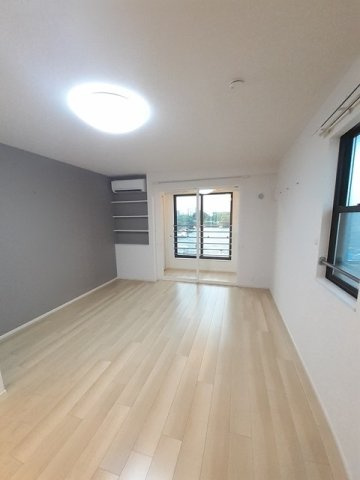 レーヴ　Ⅸの居間・リビング