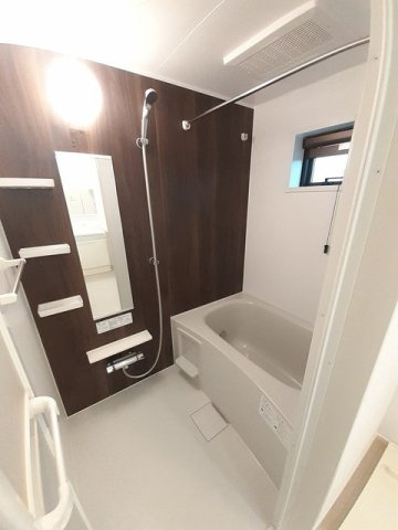 レーヴ　Ⅸの浴室