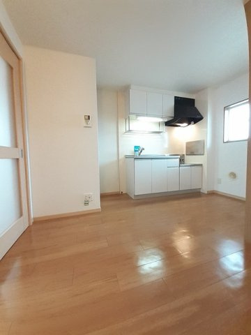 村ノ上ハイツⅠの居間・リビング