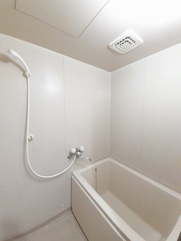 村ノ上ハイツⅠの浴室