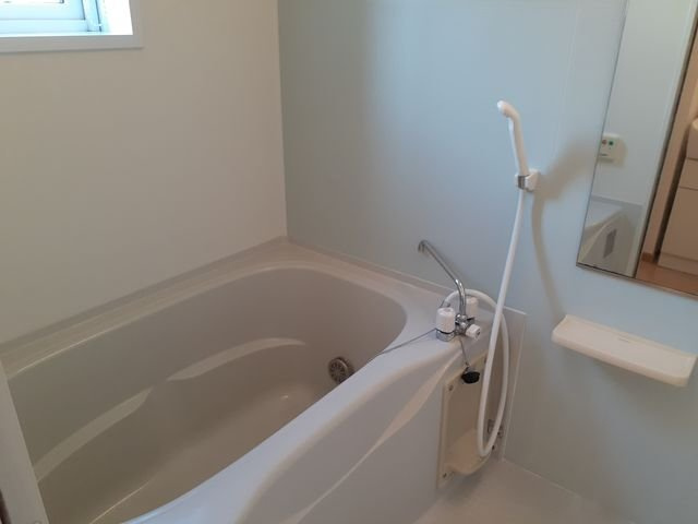 アルバ・ブリーゼ　Ⅱの浴室