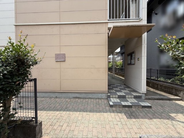 レオパレスサンシャイン紫原の外観