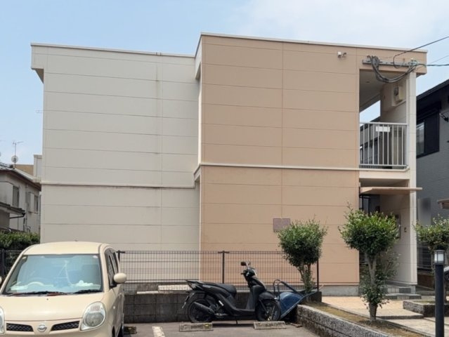 レオパレスサンシャイン紫原の外観