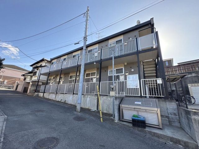 レオパレスフォレスタの外観