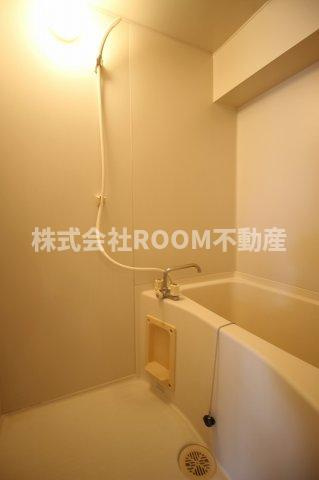 イーストウッドマンションの浴室|落ち着いた空間のお風呂です