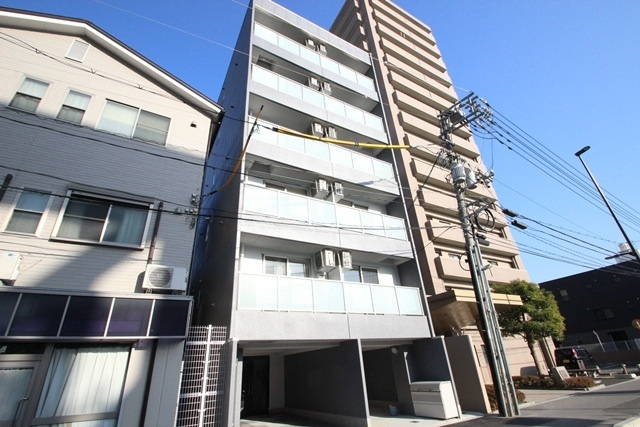 ＵＭＷＥＬＴ　ＢＩＬＤ　ＺＷＥＩ