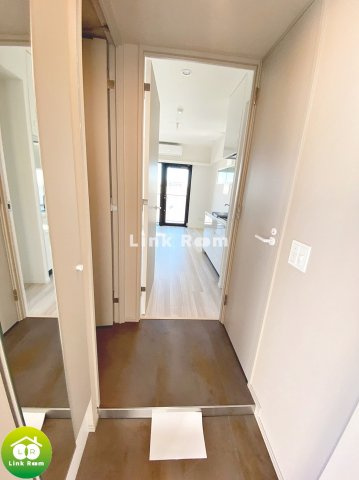 エル・セレーノ清澄白河の玄関