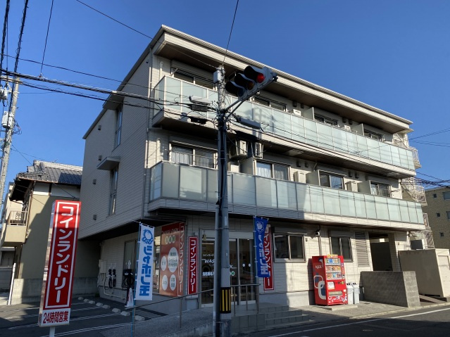 東雲MEビルの外観