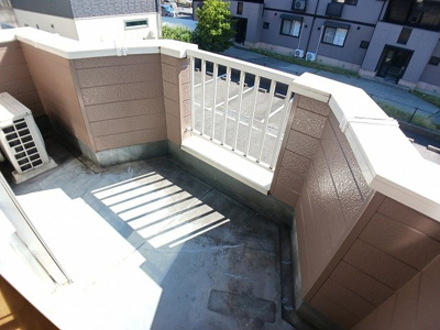 【バルコニー】 | アメニティ広徳 | 広々としたバルコニーです